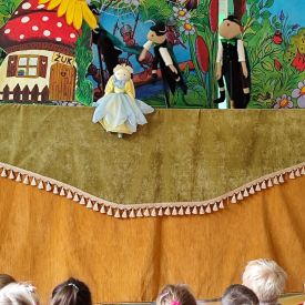 Teatrzyk kukiełkowy "Calineczka"