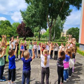 Konkursie Plastycznym pt. „Poszukiwacze wiosny”. 