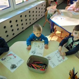 MIĘDZYNARODOWY PROJEKT EDUKACYJNY KOLOROWE UCZUCIA GUCIA