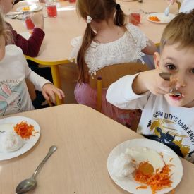  Biały Dzień w grupie Niezapominajki