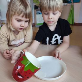 W małym laboratorium