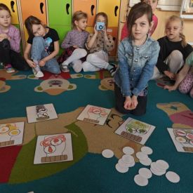 Język angielski w grupie Tulipany - nauka przez zabawę