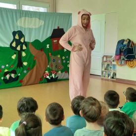 Teatrzyk Skrzat "O Prosiaczku Brudasku"