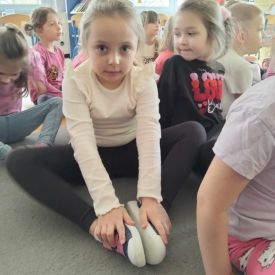 Krokodyl i małpa, czyli aktywna bajka z jogą