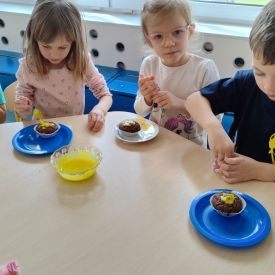 Wielkanocne przygotowania - Niezapominajki