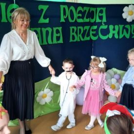 Wewnątrzprzedszkolny konkurs recytatorski ,,Spotkanie z poezją Jana Brzechwy''
