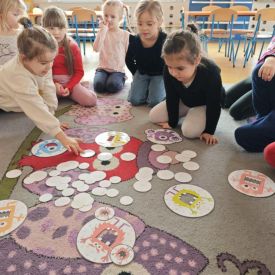 Nauka języka angielskiego w grupie Tulipany i Bratki