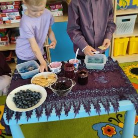 🍇Dzień Fioletowy w grupie Niezapominajek