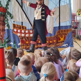 Przedstawienie teatralne „Wyspa Skarbów”