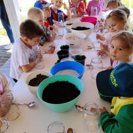 Wizyta w zagrodzie edukacyjnej – dzień pełen przygód!