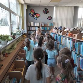 WIZYTA W BIBLIOTECE- TULIPANY