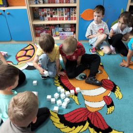 Zajęcia logopedyczne – zabawa i nauka w jednym!