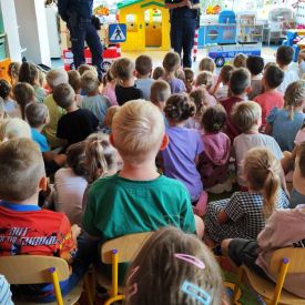  ​Bezpieczna droga do przedszkola z Policją!