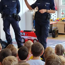 ​Bezpieczna droga do przedszkola z Policją!