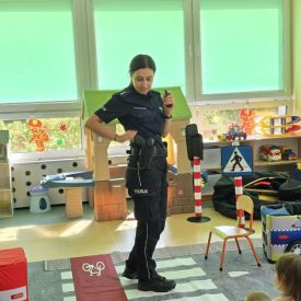 ​Bezpieczna droga do przedszkola z Policją!