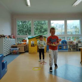 Dzień Jabłka 🍎w grupie „Różyczki” i „Niezapominajki”