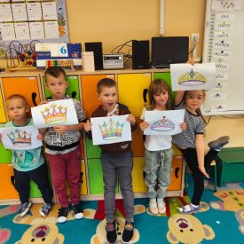 Święto Poczty – „Postcard to the Royal Family” 