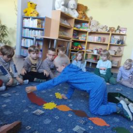Wizyta Niezapominajek w Miejskiej Bibliotece
