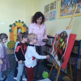 Wizyta Niezapominajek w Miejskiej Bibliotece