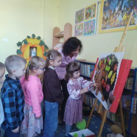 Wizyta Niezapominajek w Miejskiej Bibliotece