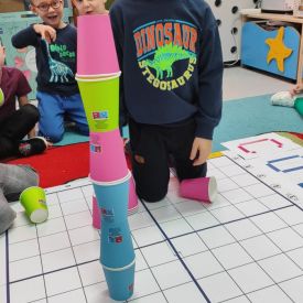 „Kodujemy z sercem! 💗 Różyczki  podczas Code Week!”