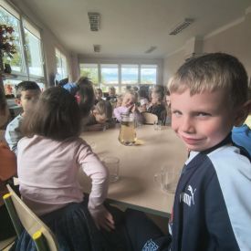 "Carpe diem" – chwytajmy dzień, nawet wtedy, gdy za oknem pada deszcz BRATKI