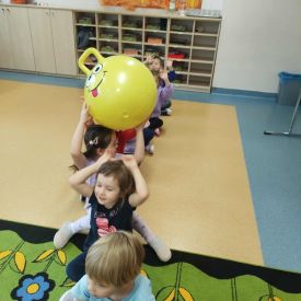 Zajęcia o lekarzu, zdrowym odżywianiu i aktywności ruchowej 