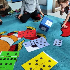 Innowacja pedagogiczna ,,Matematyczne Królestwo Zmysłów" - Różyczki