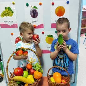 Innowacja pedagogiczna ,,Matematyczne Królestwo Zmysłów" - Różyczki