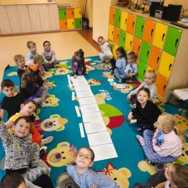 Halloweenowe zabawy w grupach Bratki i Tulipany 🎃