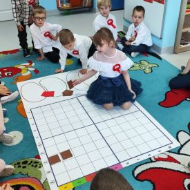 Jestem Polką i Polakiem – kodowanie na dywanie