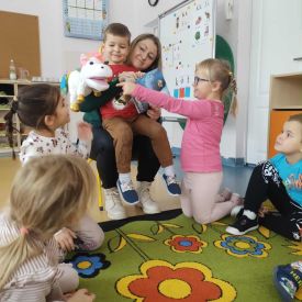 RODZICE CZYTAJĄ PRZEDSZKOLAKOM