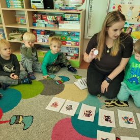 Poznajemy bajki po polsku i angielsku- Fiołki