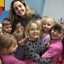 Zajęcia w języku angielskim z wolontariuszką Rumi