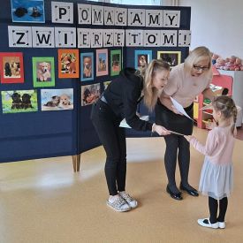 Zakończenie akcji charytatywnej na rzecz potrzebujących zwierząt ze schroniska