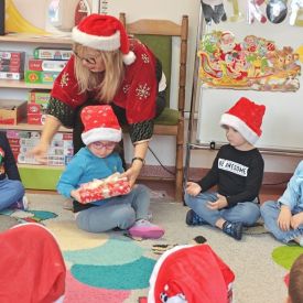 Elf Psotek odwiedza Fiołki