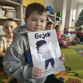 Czuciaki w Krainie Emocji spotkanie z Bojkiem w grupie Niezapominajek