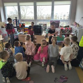 Rodzinne spotkanie z Majewscy Team – Technologia i Magia Świąt w grupie Bratki