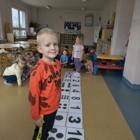  „Sensoryczna Matematyka” w grupie Niezapominajki
