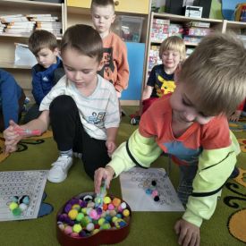  „Sensoryczna Matematyka” w grupie Niezapominajki