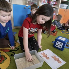  „Sensoryczna Matematyka” w grupie Niezapominajki