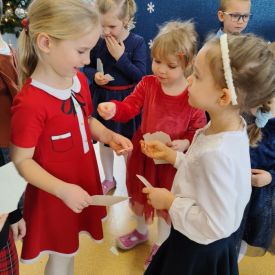 Spotkanie Wigilijne w grupach „Niezapominajki” i „Różyczki”