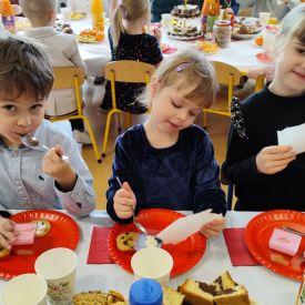 Spotkanie Wigilijne w grupach „Niezapominajki” i „Różyczki”