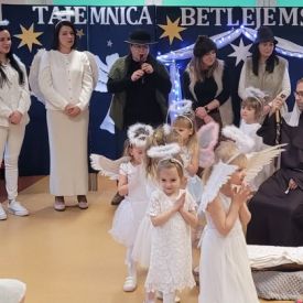 "Tajemnica betlejemskiej nocy" - Jasełka w grupie Fiołki