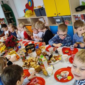 Spotkanie Wigilijne w grupach „Niezapominajki” i „Różyczki”