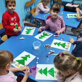 🎄 Kodowanie na dywanie w świątecznym klimacie- Różyczki