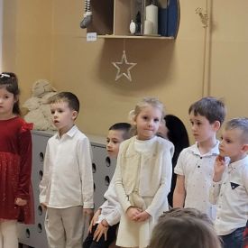 „Żeby szczęśliwym być… wystarczy być razem” Bratki