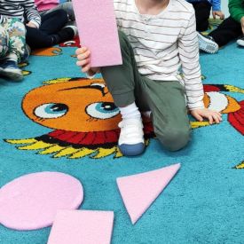 „W krainie figur geometrycznych” - Różyczki