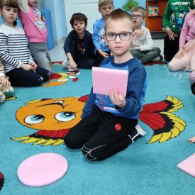 „W krainie figur geometrycznych” - Różyczki