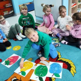 „W krainie figur geometrycznych” - Różyczki